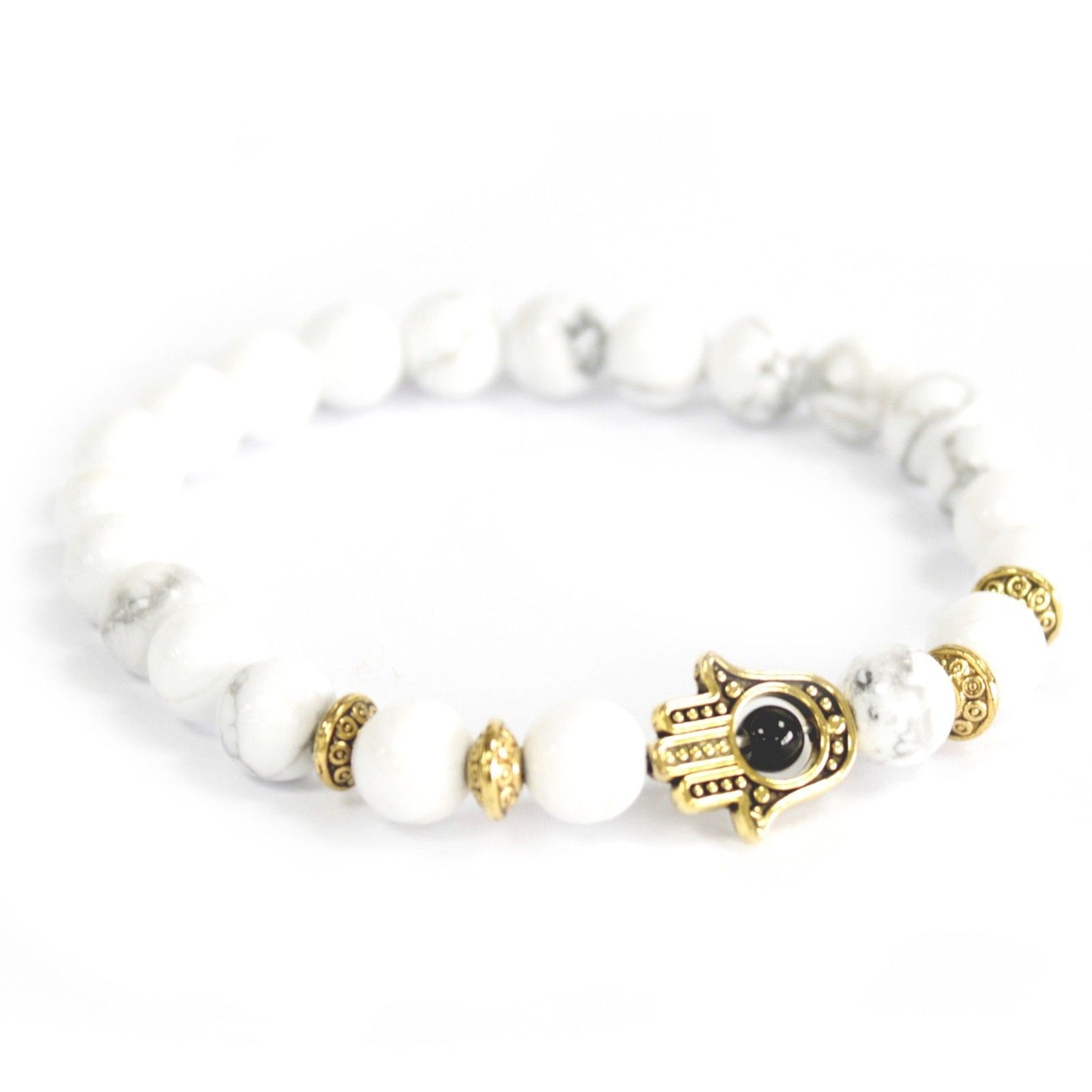Gold Hamsa Armband mit weißem Howlite – Edelstein Armband für Balance & Schutz