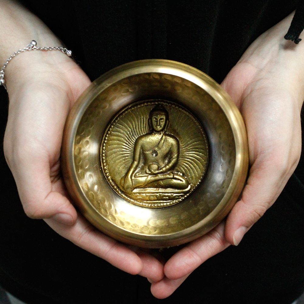 Tibetische Klangschale „Medizin Buddha“ – handgefertigt in Nepal für Meditation und Entspannung