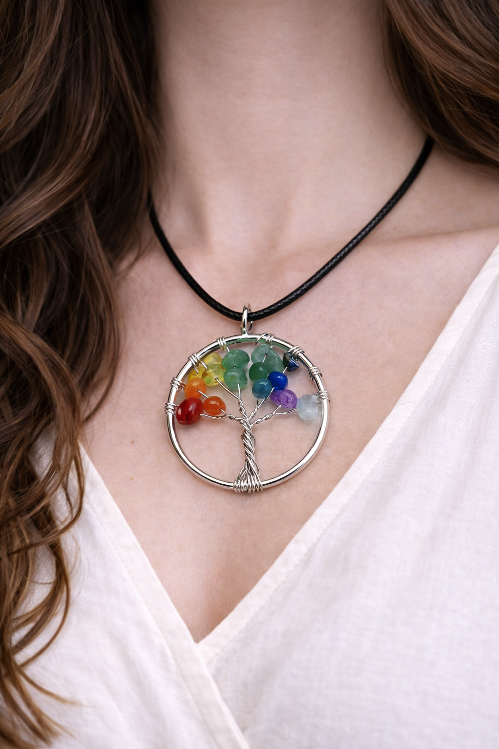 Detailaufnahme Baum des Lebens Chakra Schmuck